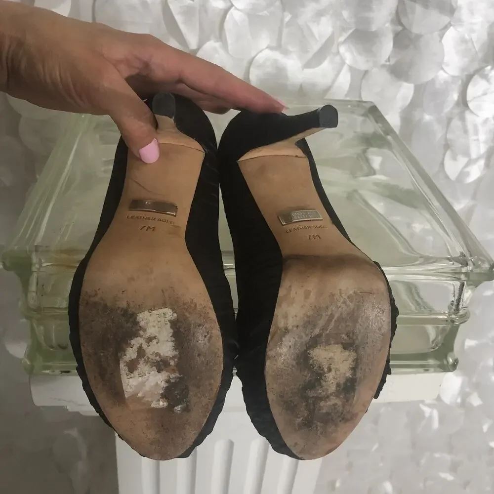 Badgley Mischka Black satin peep toe heels size 7 M Cocktail Party Wedding